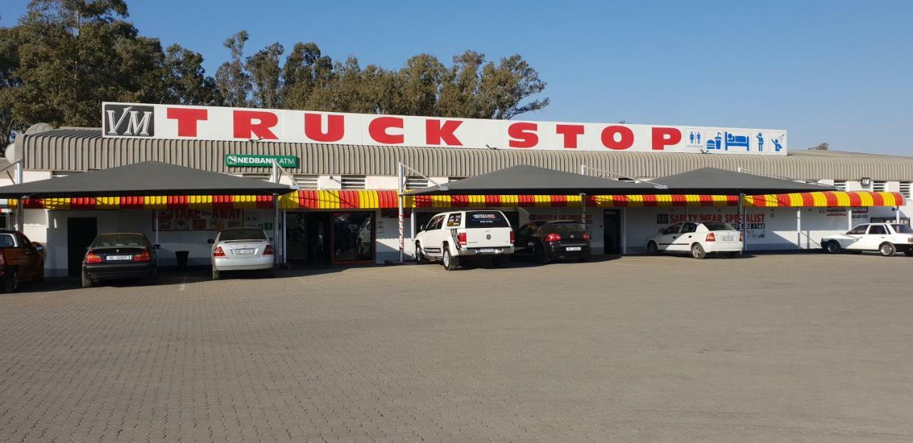 Vm Truck Stop - Shell Hotell Estcourt Eksteriør bilde