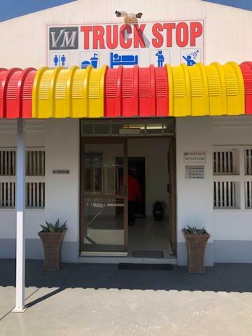 Vm Truck Stop - Shell Hotell Estcourt Eksteriør bilde